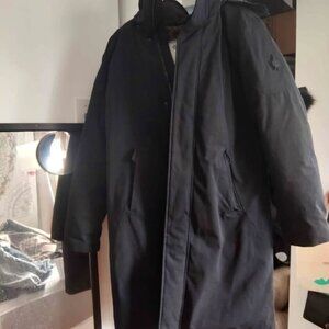 Parka Toboggan Winter Coat up to - 40 degrees like new  woman M